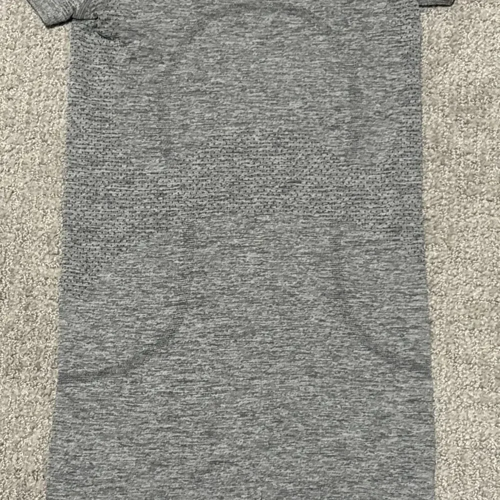 Lululemon Women’s Swiftly Tech Short-Sleeve Crew Shirt 2.0 Heather Gray Size 0